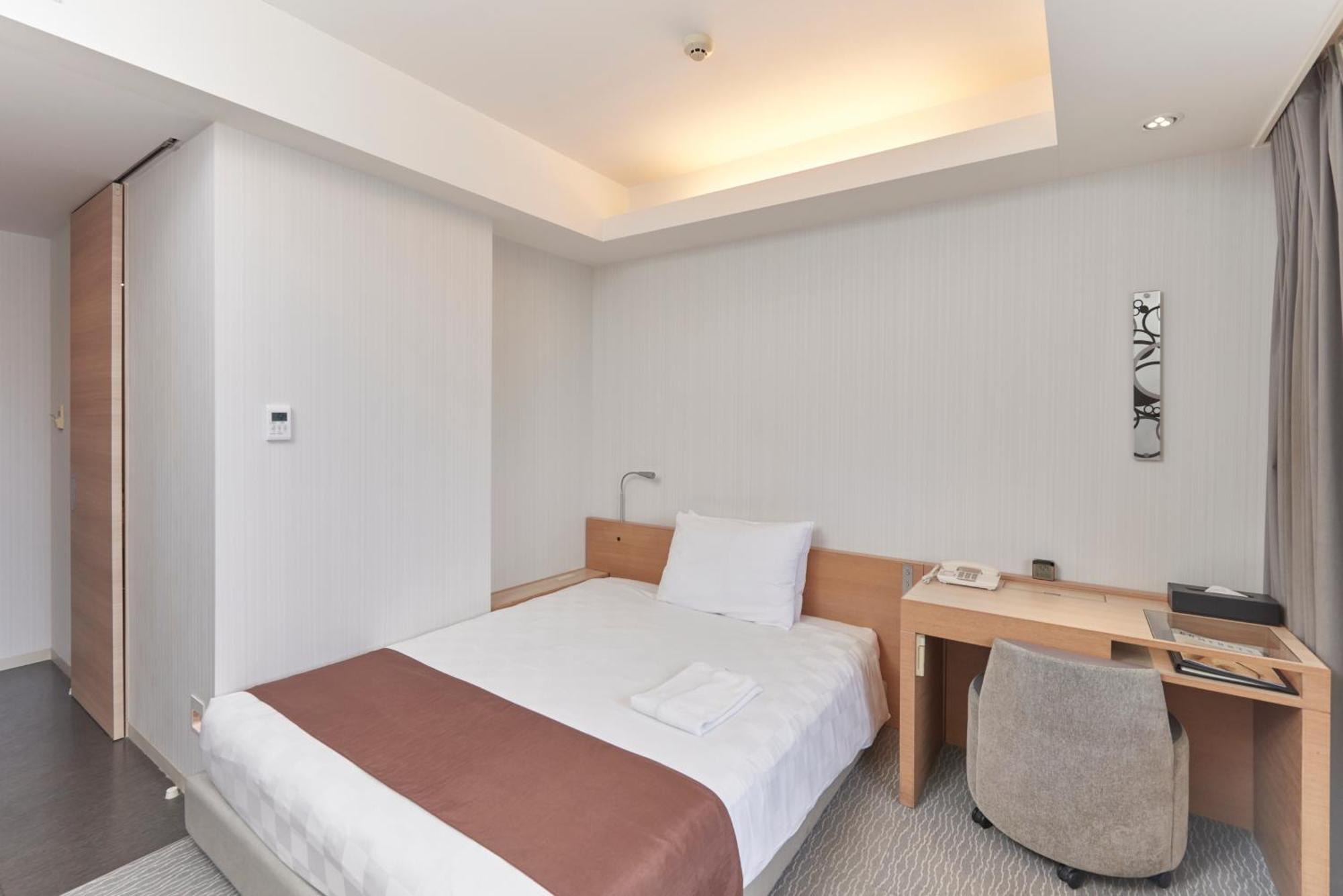 Naha Tokyu Rei Hotel Exteriör bild